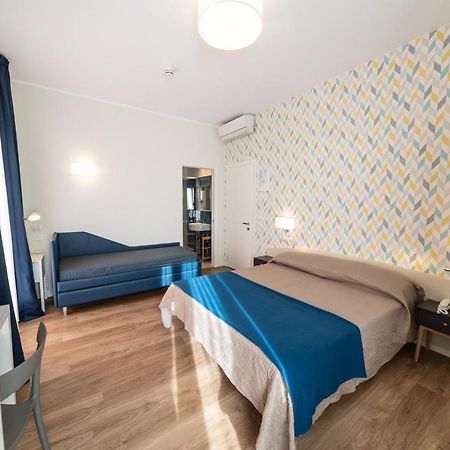 Hotel Kiss Riccione Zewnętrze zdjęcie