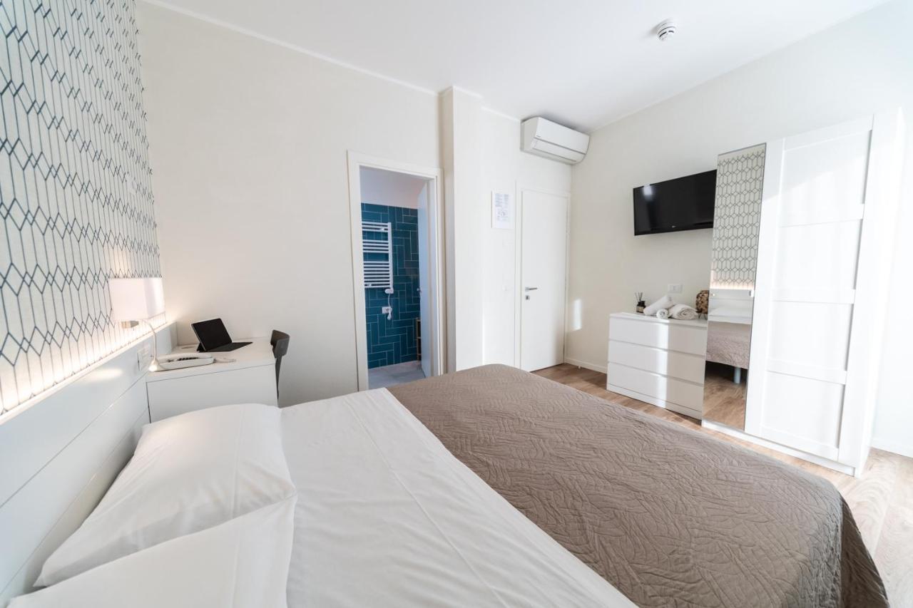 Hotel Kiss Riccione Zewnętrze zdjęcie