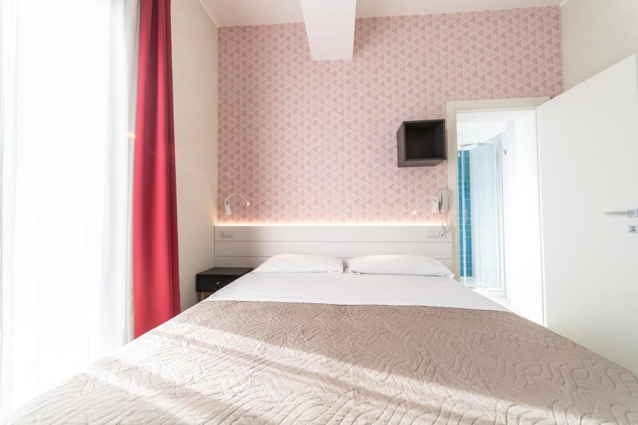 Hotel Kiss Riccione Zewnętrze zdjęcie