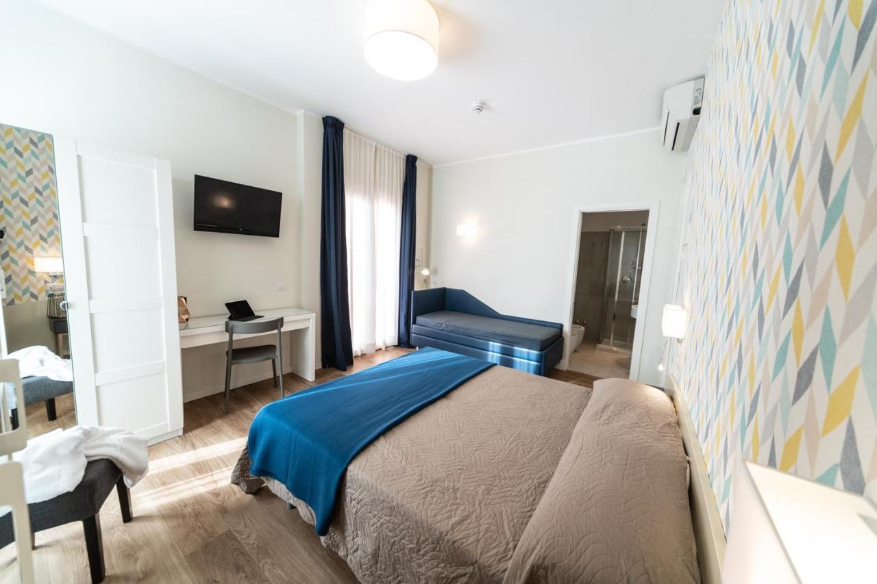 Hotel Kiss Riccione Zewnętrze zdjęcie